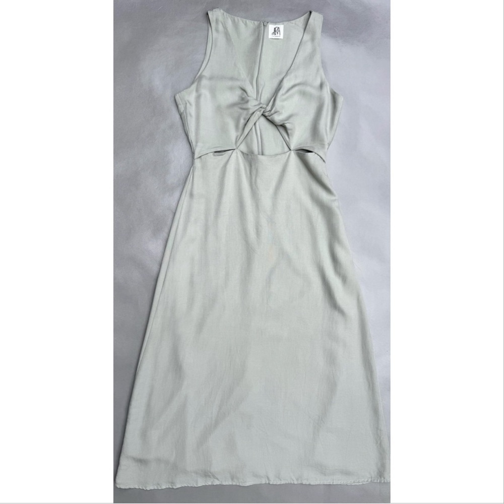 dRA Midi Cutout Dress